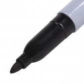 Маркер перманентный (нестираемый) Staff, эргономичный корпус, круглый наконечник 2 мм, черный Маркер перманентный (нестираемый) Staff, эргономичный корпус, круглый наконечник 2 мм, черный